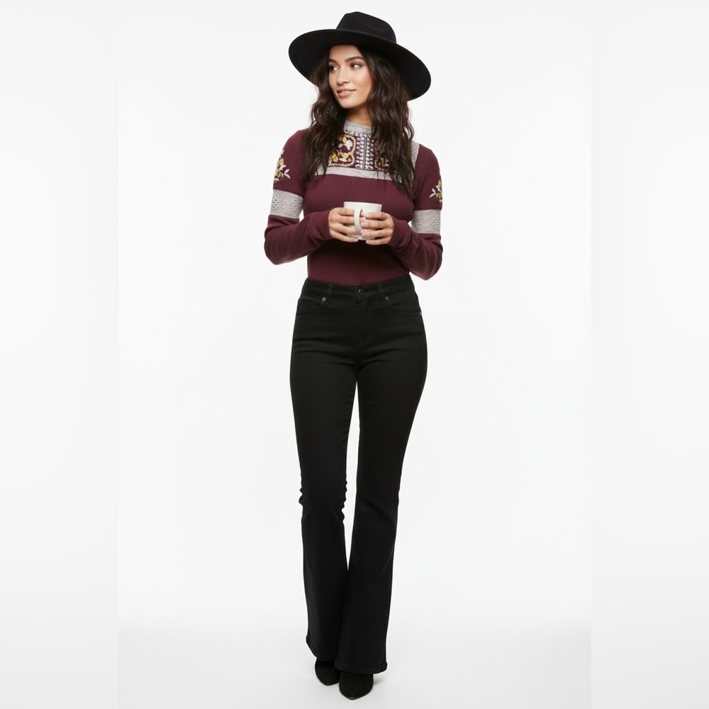 Free People Cozy Up Top In Eggplant Combo
